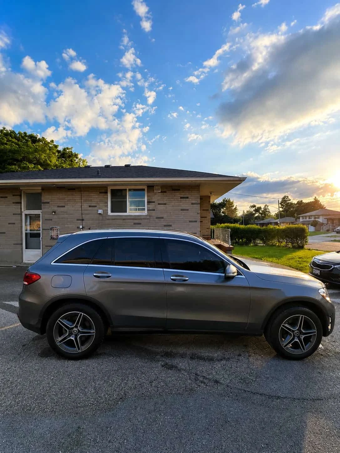 Mercedes-Benz GLC 300 * 4MATIC * CARFAX * ОПЦИЯ ЗА ФИНАНСИРАНЕ , снимка 11 - Автомобили и джипове - 55226843