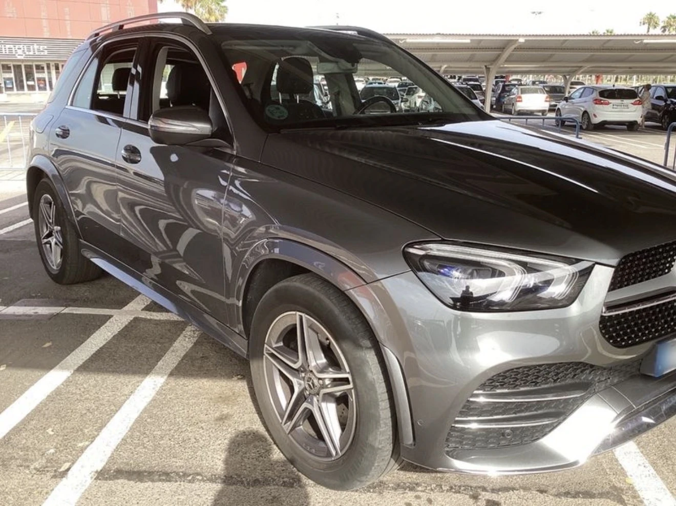 Mercedes-Benz GLE 300 -AMG line, снимка 2 - Автомобили и джипове - 55333756