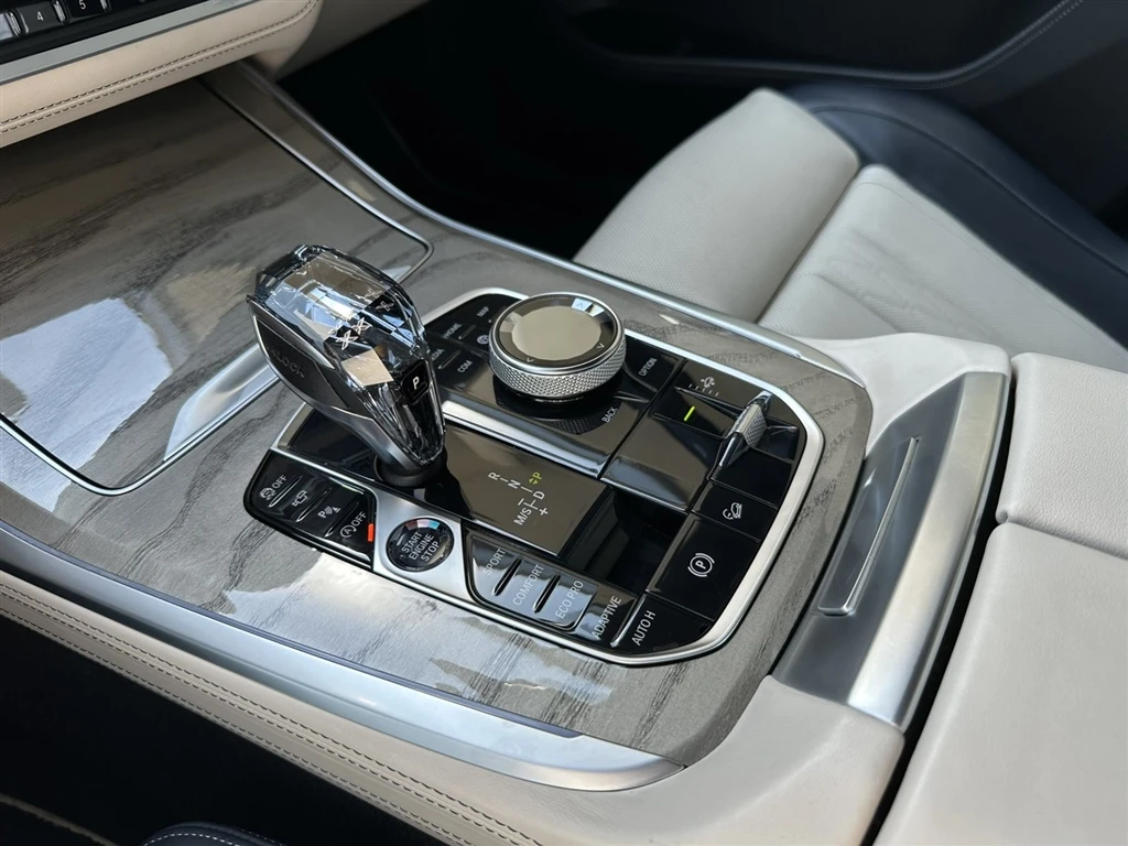 BMW X7 xDrive30d, снимка 10 - Автомобили и джипове - 55595680