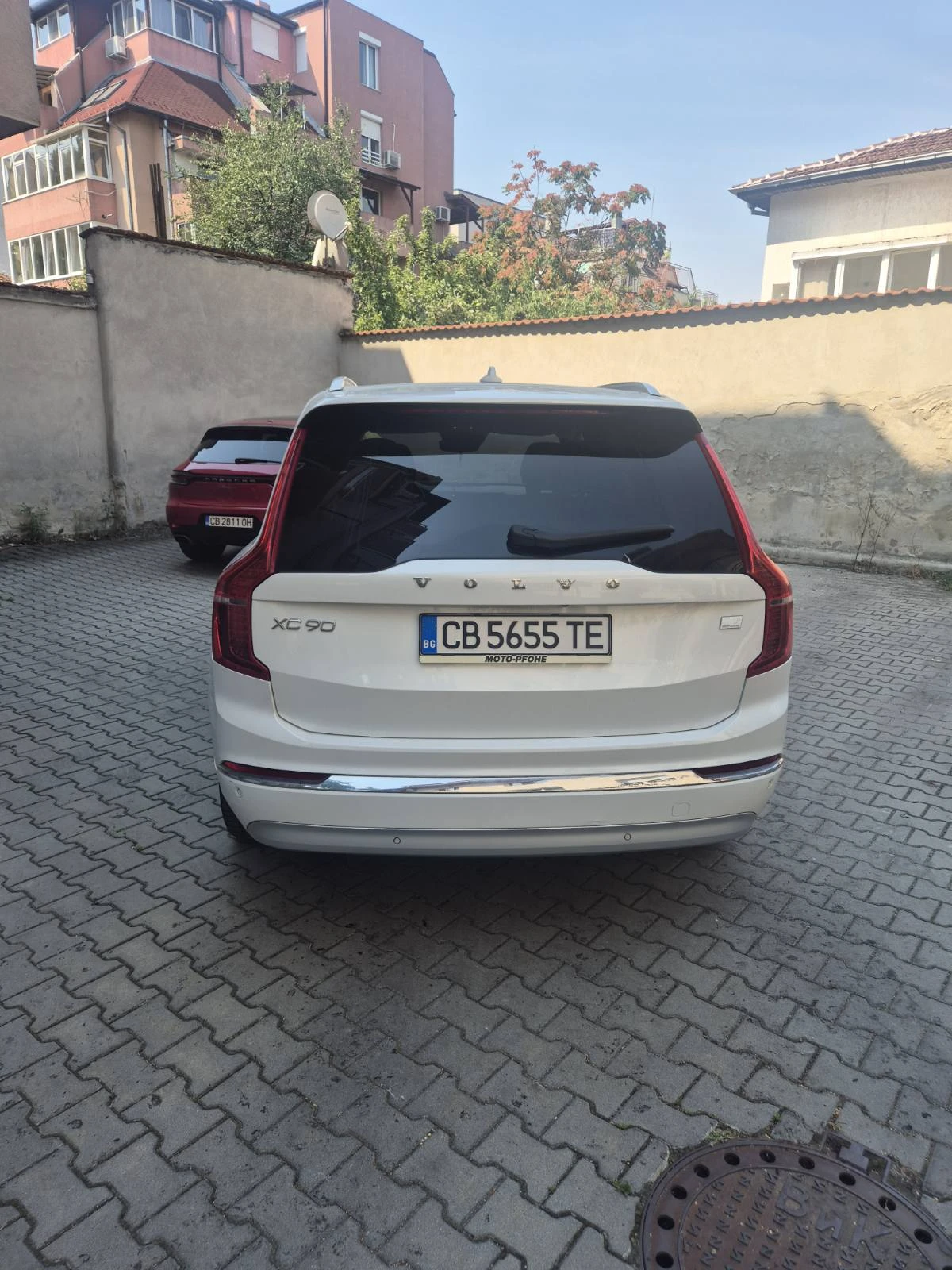 Volvo Xc90 PETROL/ELECTRIC, снимка 3 - Автомобили и джипове - 55796126