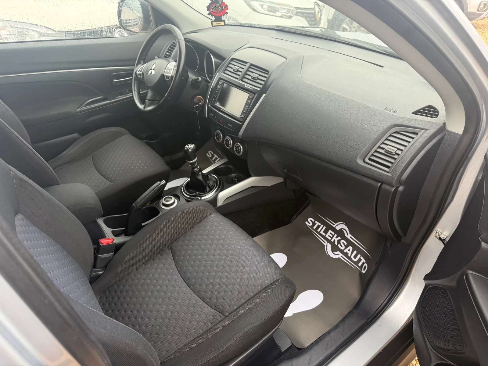 Mitsubishi ASX 1.8Дизел -4х4, снимка 11 - Автомобили и джипове - 56704975
