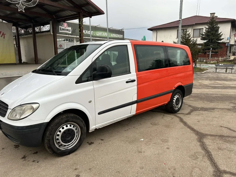 Mercedes-Benz Vito 9 места, снимка 1 - Бусове и автобуси - 48590801