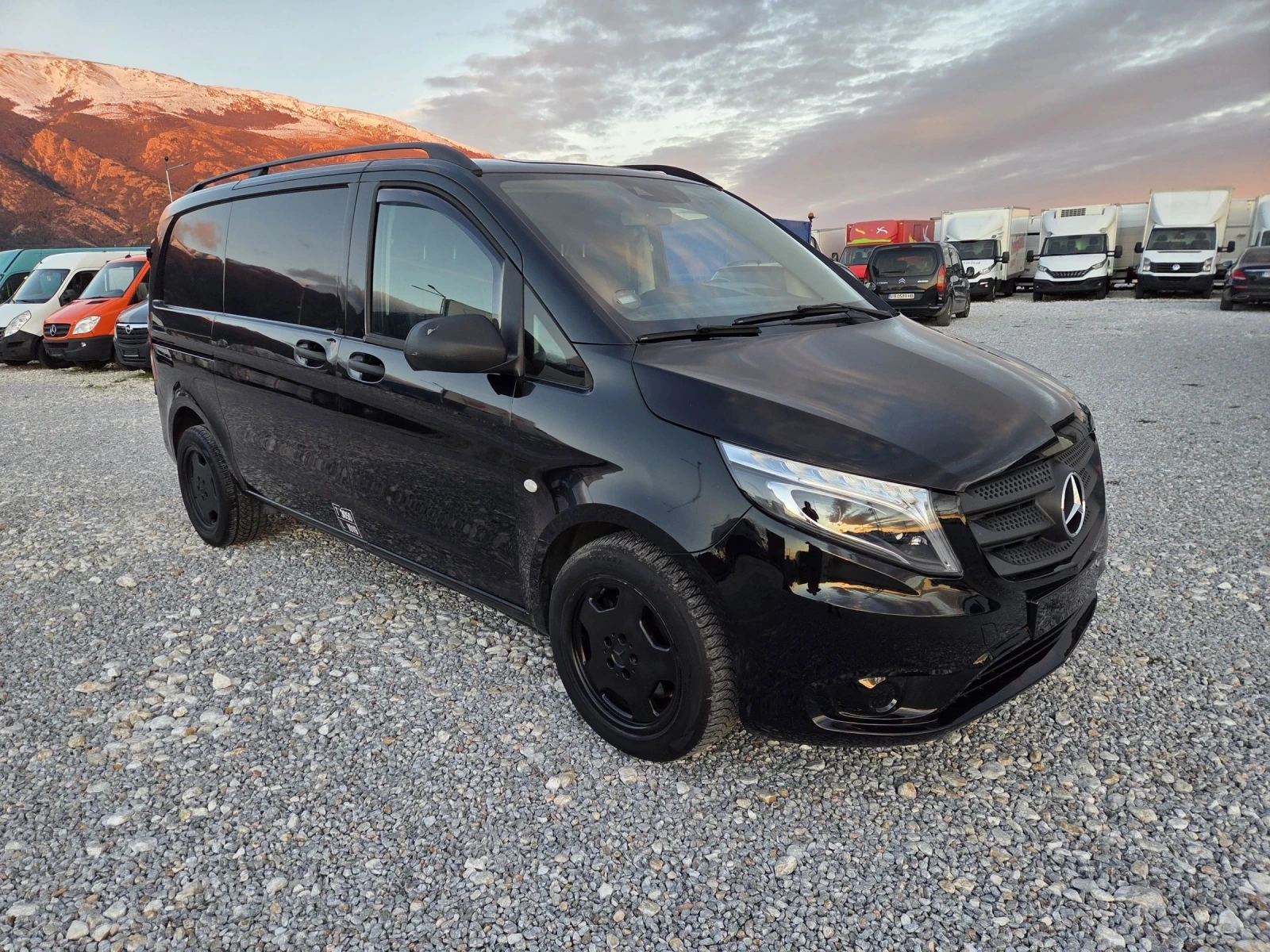 Mercedes-Benz Vito 119 CDI, 4 x 4, Климатик, LED, Нави, Две странични - изображение 7