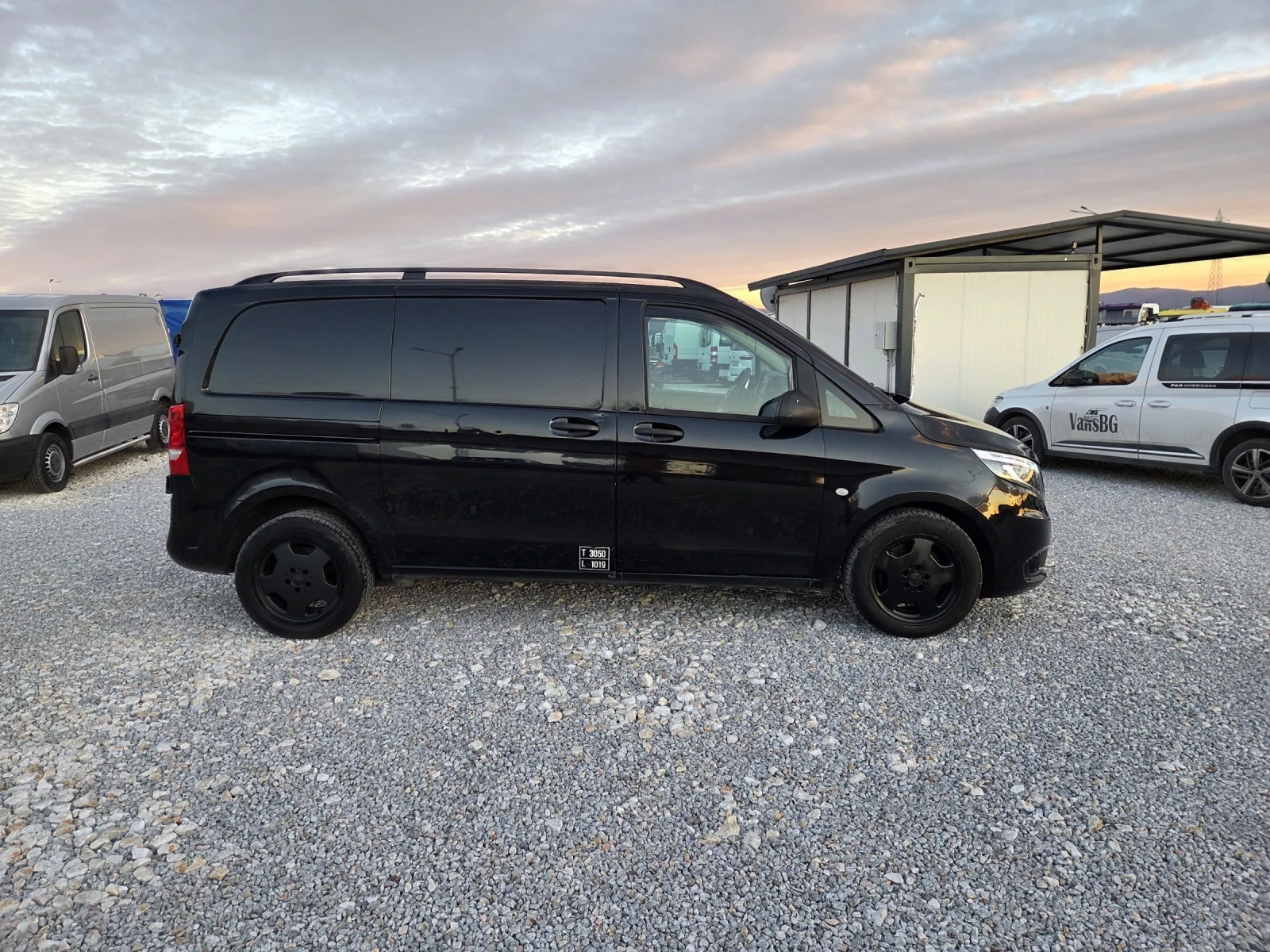 Mercedes-Benz Vito 119 CDI, 4 x 4, Климатик, LED, Нави, Две странични - изображение 6