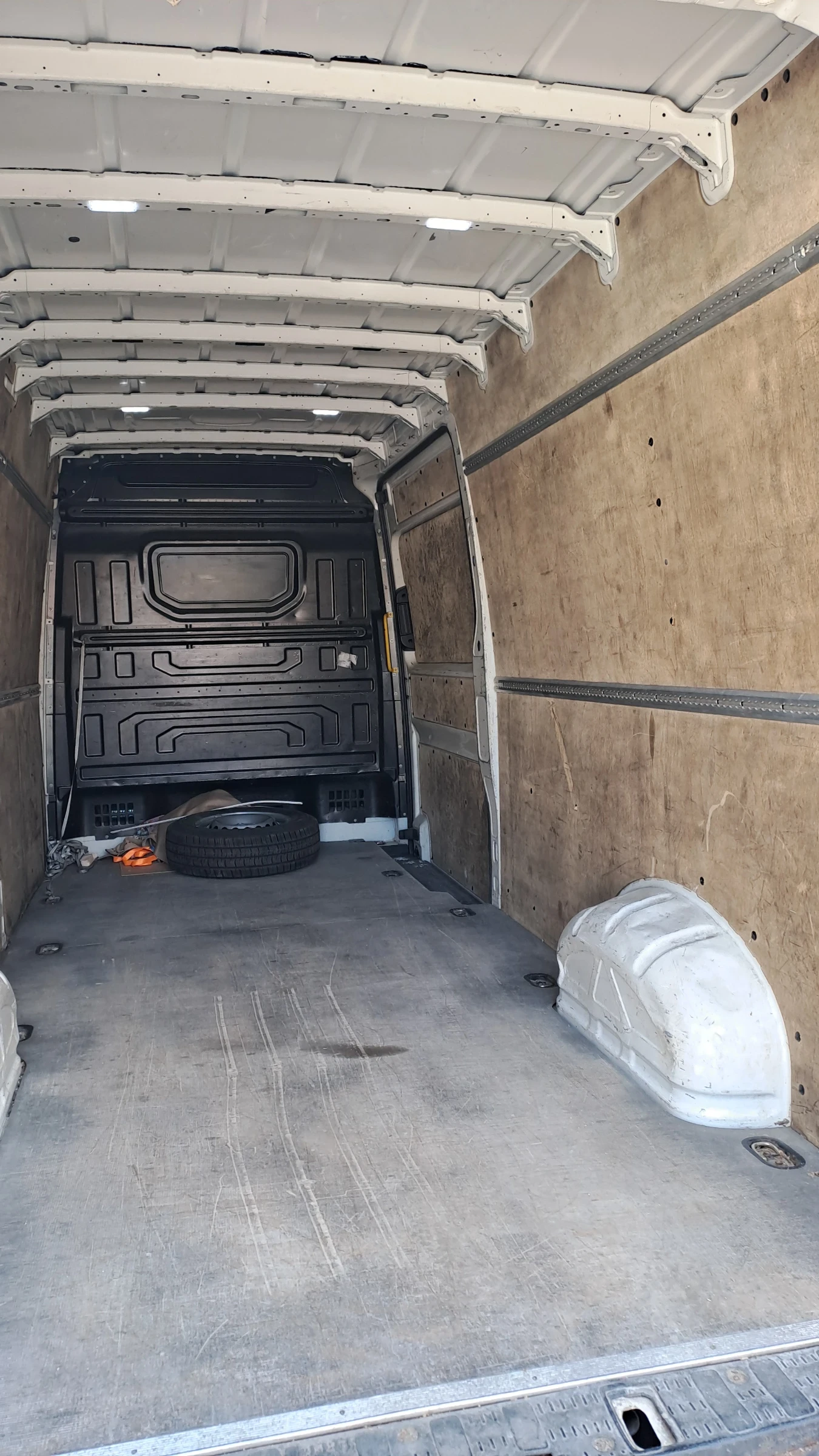 VW Crafter | Mobile.bg � ����������� 7