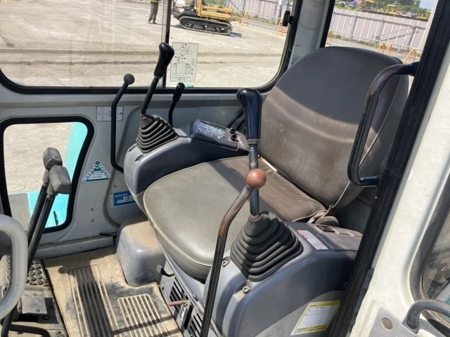 Багер Komatsu PC25-1E * ОЧАКВАН 15.10.2026!!!, снимка 8 - Индустриална техника - 55045788