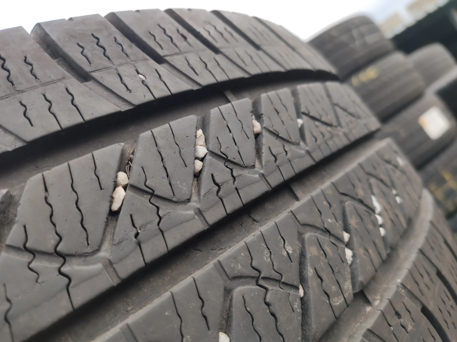  215/65R15 | Mobile.bg   4