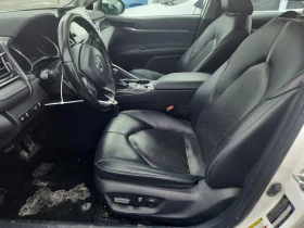Toyota Camry 2.5l Hybrid Xse, снимка 7