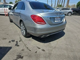 Mercedes-Benz C 300 2015 Mercedes-Benz C 300 4MATIC Sedan | Mobile.bg    3