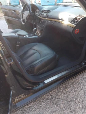 Mercedes-Benz E 320, снимка 9