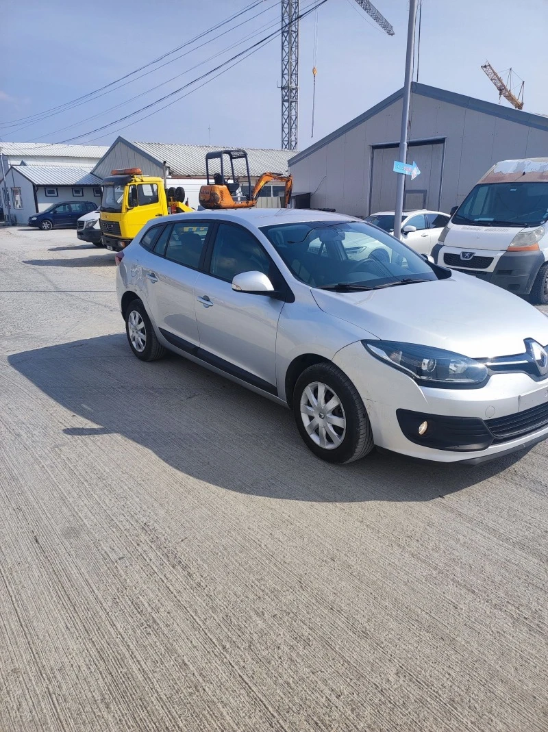 Renault Megane, снимка 11 - Автомобили и джипове - 49159029