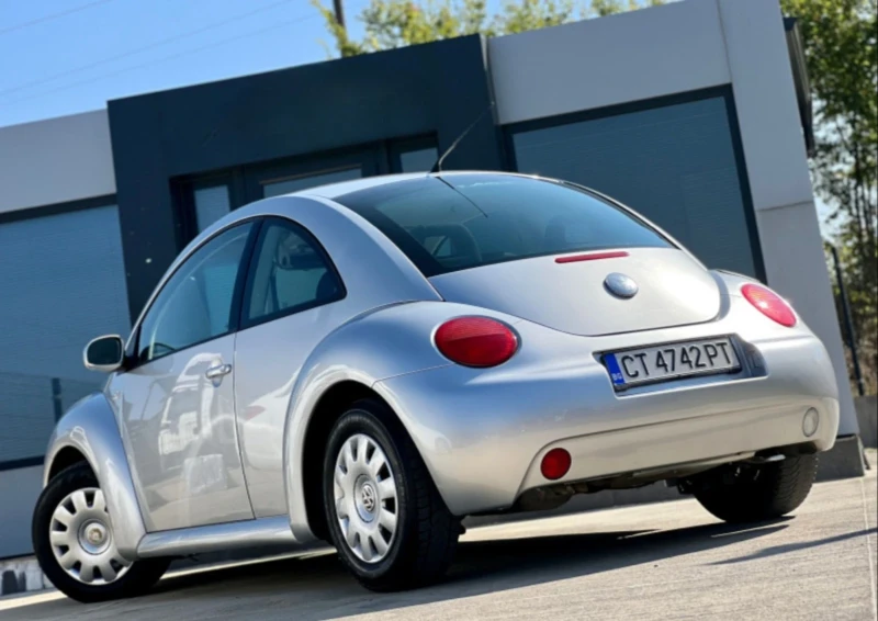 VW New beetle 2.0, снимка 4 - Автомобили и джипове - 47451087