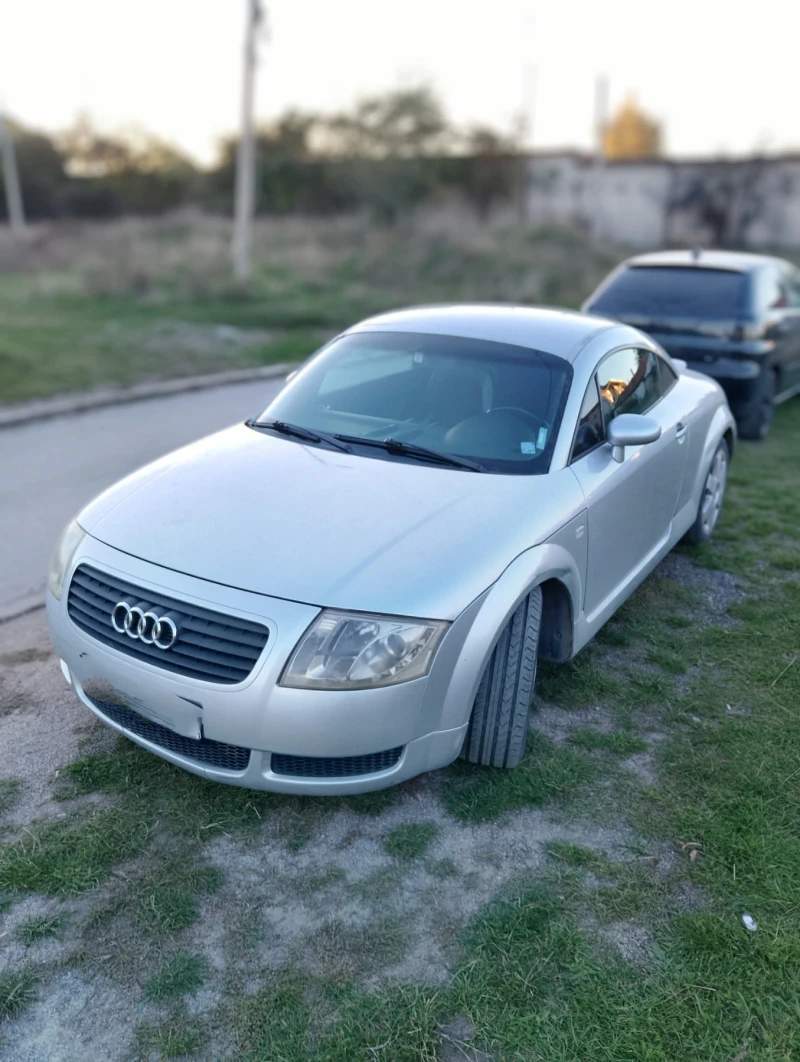 Audi Tt 1.8T, снимка 1 - Автомобили и джипове - 47669329