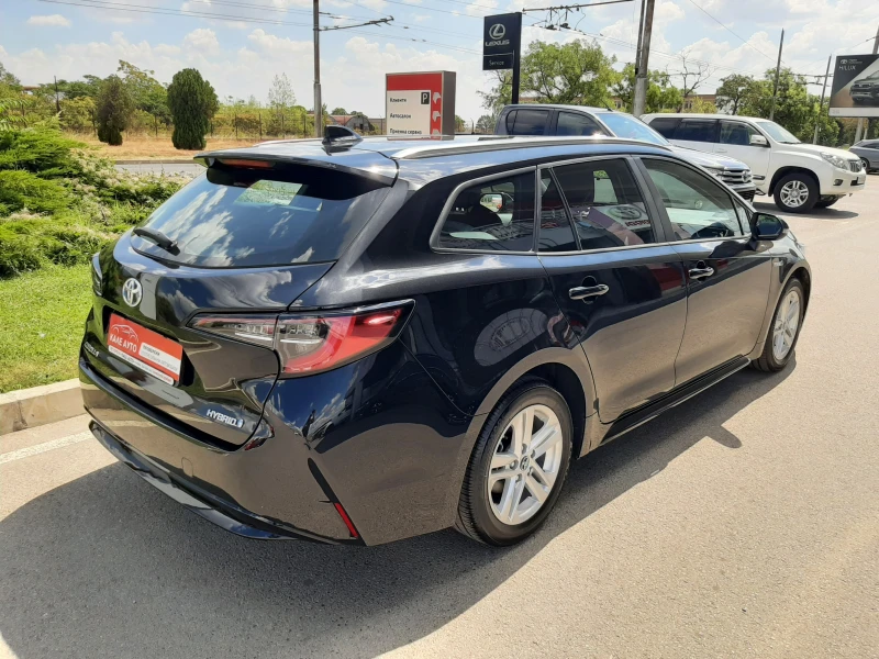 Toyota Corolla 1.8 HSD, снимка 8 - Автомобили и джипове - 48699884