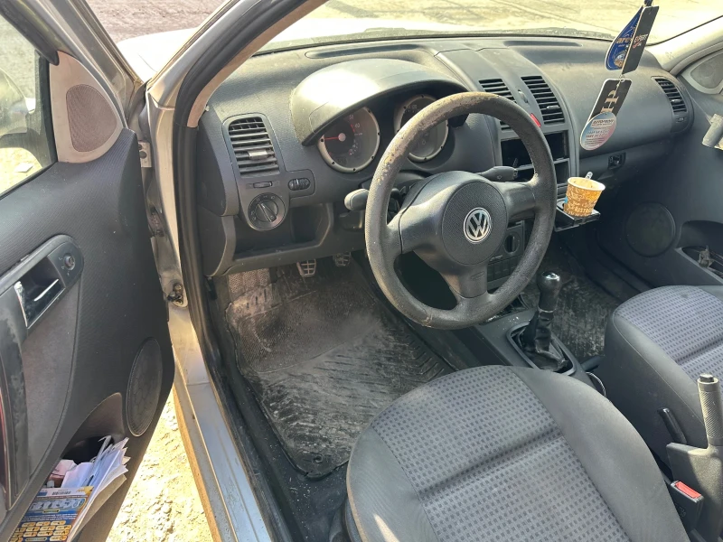 VW Polo 1.4 Климатик, снимка 6 - Автомобили и джипове - 49349200