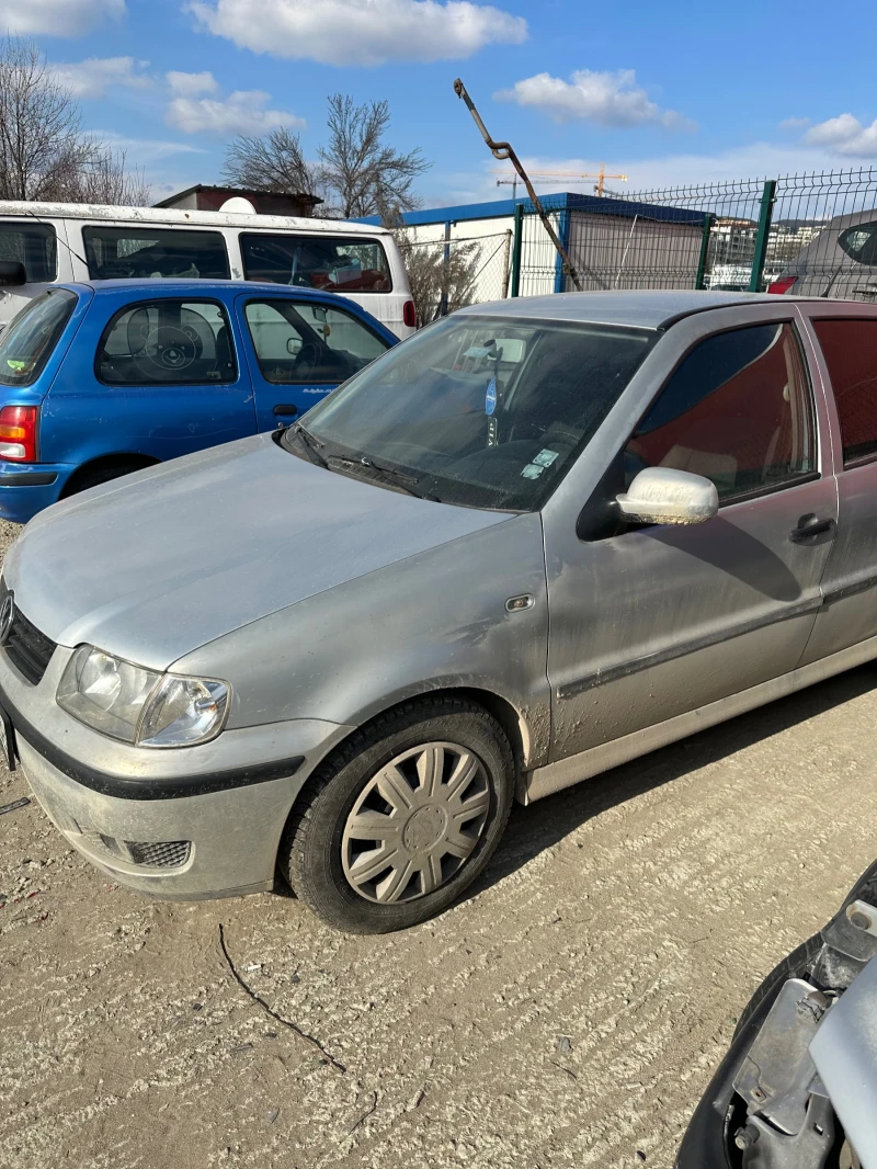 VW Polo 1.4 Климатик, снимка 3 - Автомобили и джипове - 49349200