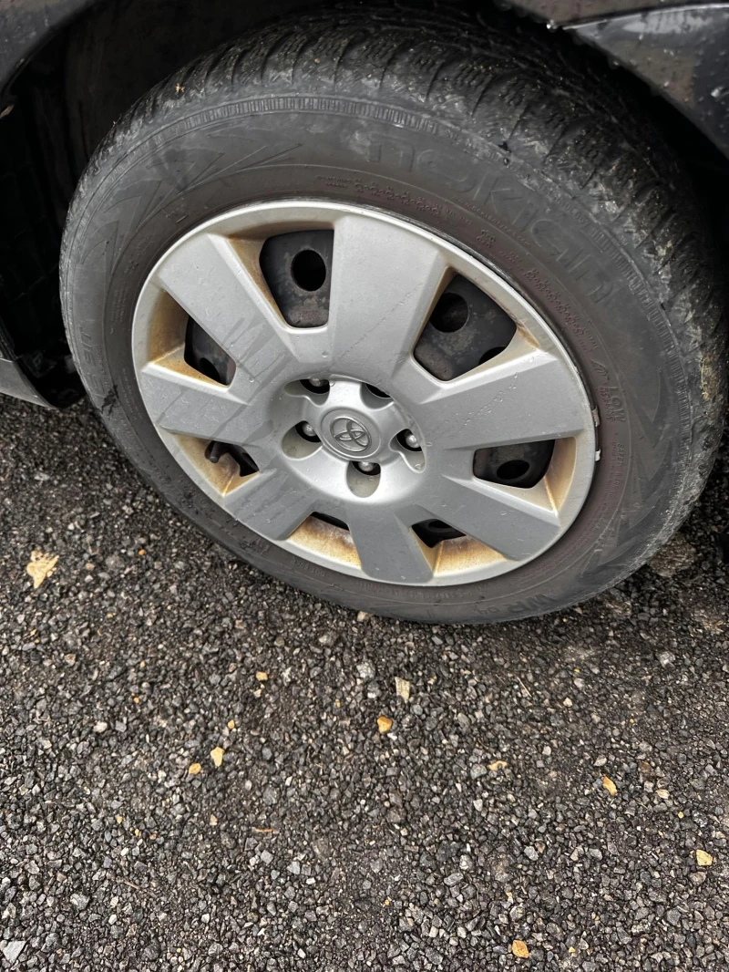 Toyota Corolla verso 2.2 D-4D (136 к.с.), снимка 13 - Автомобили и джипове - 52557091