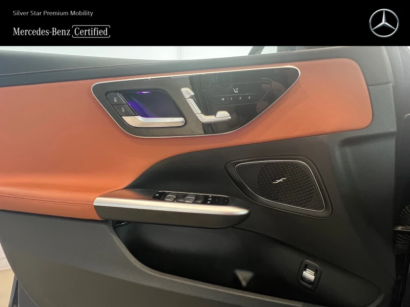 Mercedes-Benz C 300 4MATIC, снимка 12 - Автомобили и джипове - 50903114