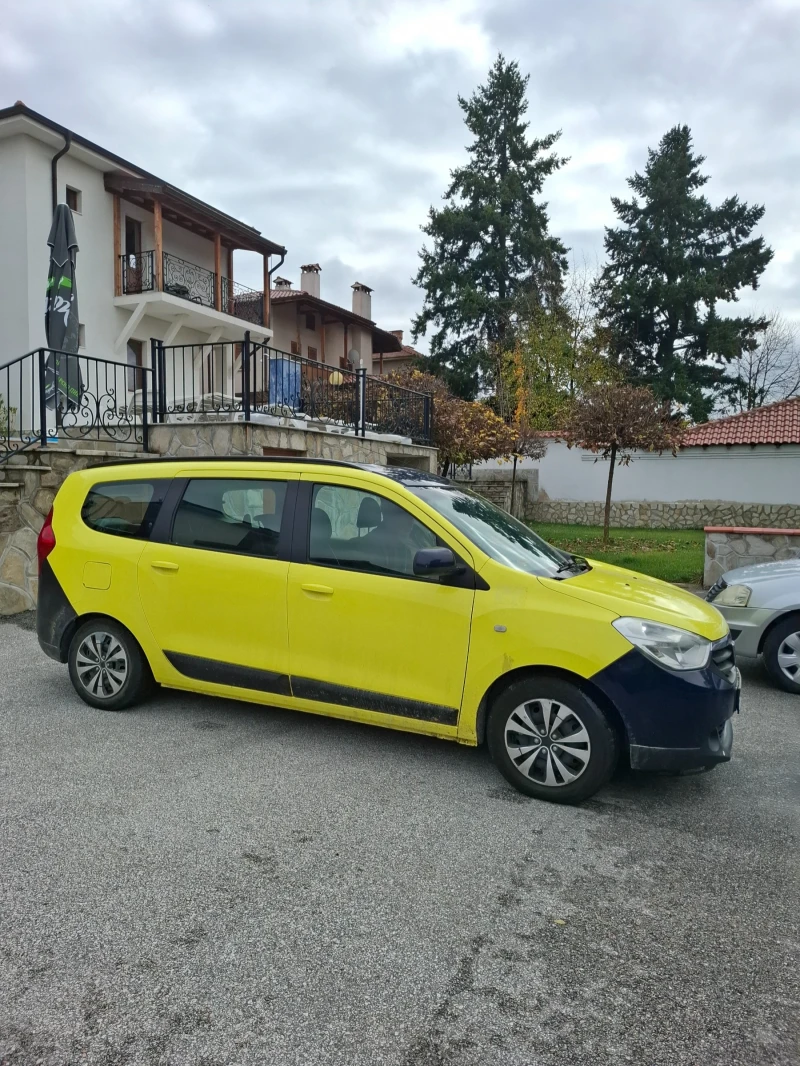 Dacia Lodgy Миниван, снимка 3 - Автомобили и джипове - 52317117
