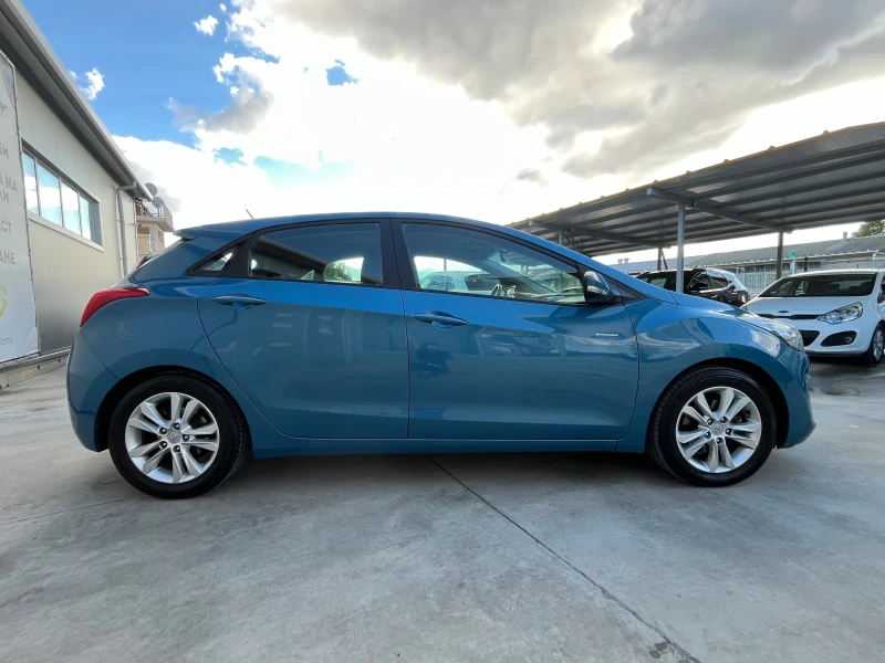 Hyundai I30 1.4 TREND / ГАЗ, снимка 5 - Автомобили и джипове - 52026452