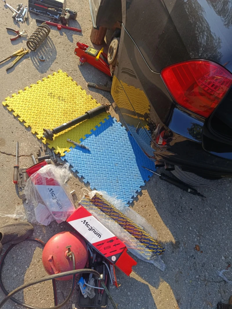 BMW 325 325 N52 с ГАЗ, Автоматик, снимка 11 - Автомобили и джипове - 52241750