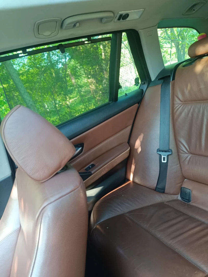 BMW 325 325 N52 с ГАЗ, Автоматик, снимка 8 - Автомобили и джипове - 52241750