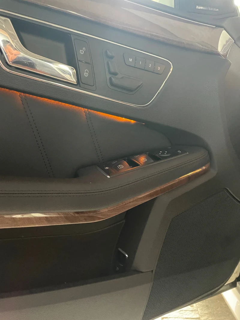 Mercedes-Benz E 350, снимка 8 - Автомобили и джипове - 52246455