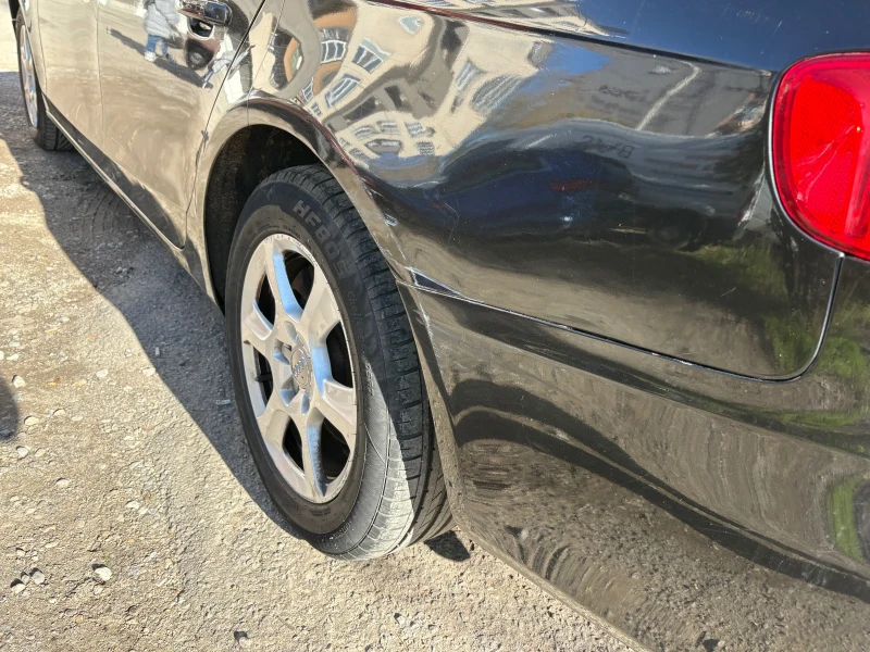 Audi A4 2.0 TDi, снимка 10 - Автомобили и джипове - 52350861