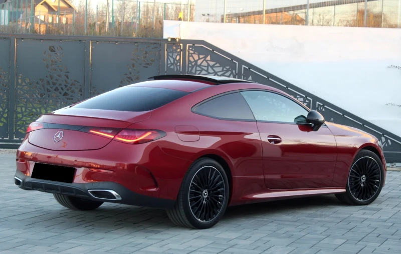 Mercedes-Benz CLE 220 d Coupe AMG, снимка 2 - Автомобили и джипове - 52477276