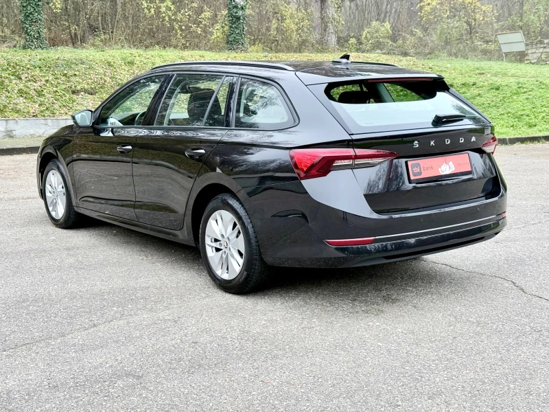 Skoda Octavia 2.0TDI-150k.c.EXECUTIVE* Автомат* Full-Led* ЛИЗИНГ, снимка 2 - Автомобили и джипове - 52658881