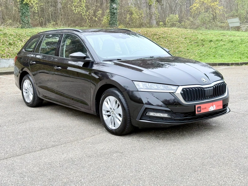Skoda Octavia 2.0TDI-150k.c.EXECUTIVE* Автомат* Full-Led* ЛИЗИНГ, снимка 5 - Автомобили и джипове - 52658881