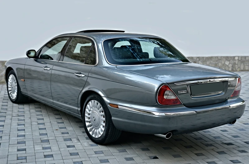 Jaguar Super v8 4.2 Supercharged  400PK, снимка 4 - Автомобили и джипове - 52770405
