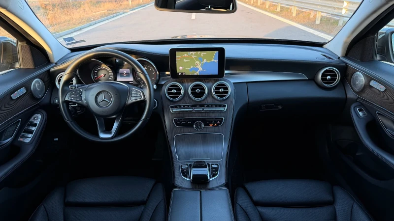 Mercedes-Benz C 220 Edition 7G-TRONIC PLUS/Подгрев/Обдухване/NAVI, снимка 6 - Автомобили и джипове - 53264253