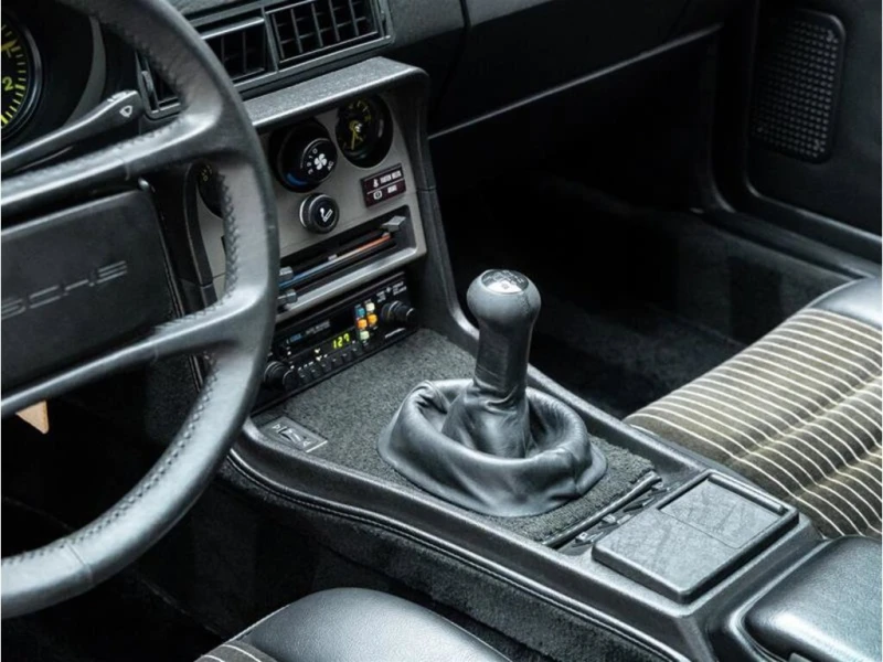 Porsche 944 * CARFAX * ЦЕНА ДО БГ, снимка 12 - Автомобили и джипове - 53272976