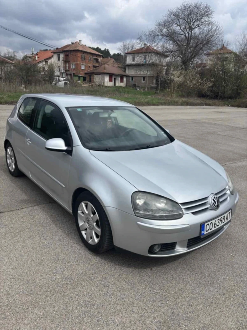 VW Golf  5 1, 6 116кс, снимка 5 - Автомобили и джипове - 53323906