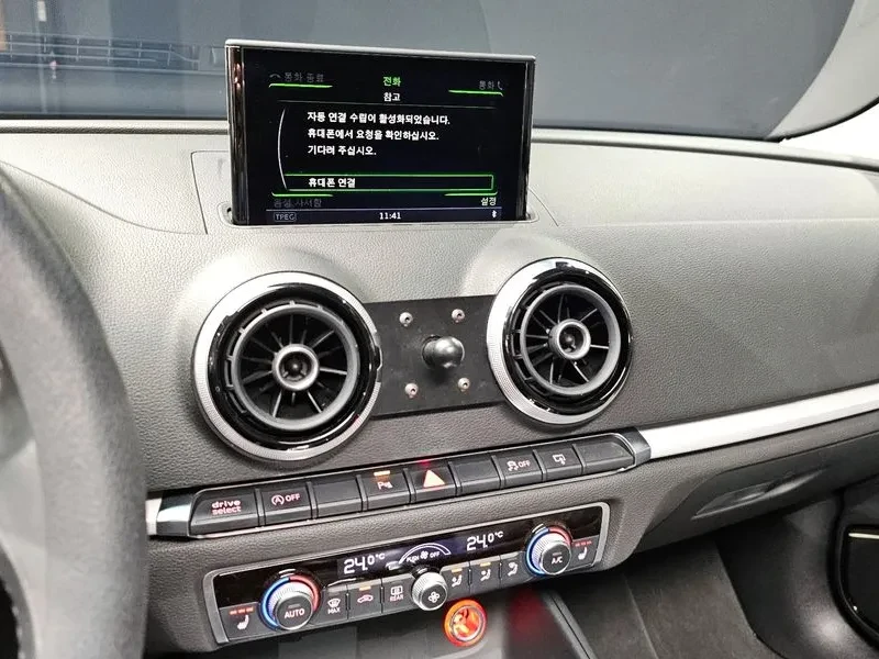 Audi A3 2.0 TDI Dynamic Sports Edition, снимка 15 - Автомобили и джипове - 54135627