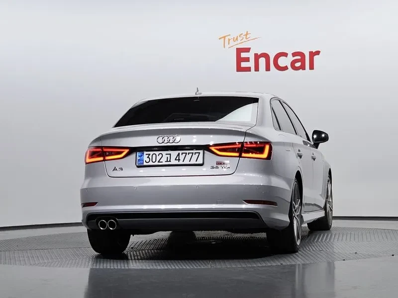 Audi A3 2.0 TDI Dynamic Sports Edition, снимка 4 - Автомобили и джипове - 54135627