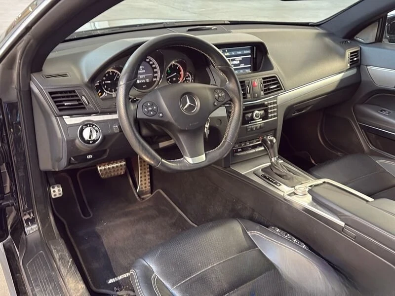 Mercedes-Benz E 350 * AMG Line* Панорама* Coupe* , снимка 7 - Автомобили и джипове - 55480527