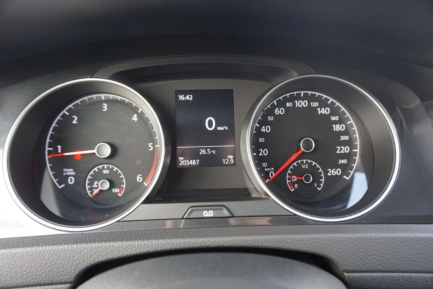 VW Golf Trendline 1.6TDI BMT - изображение 7