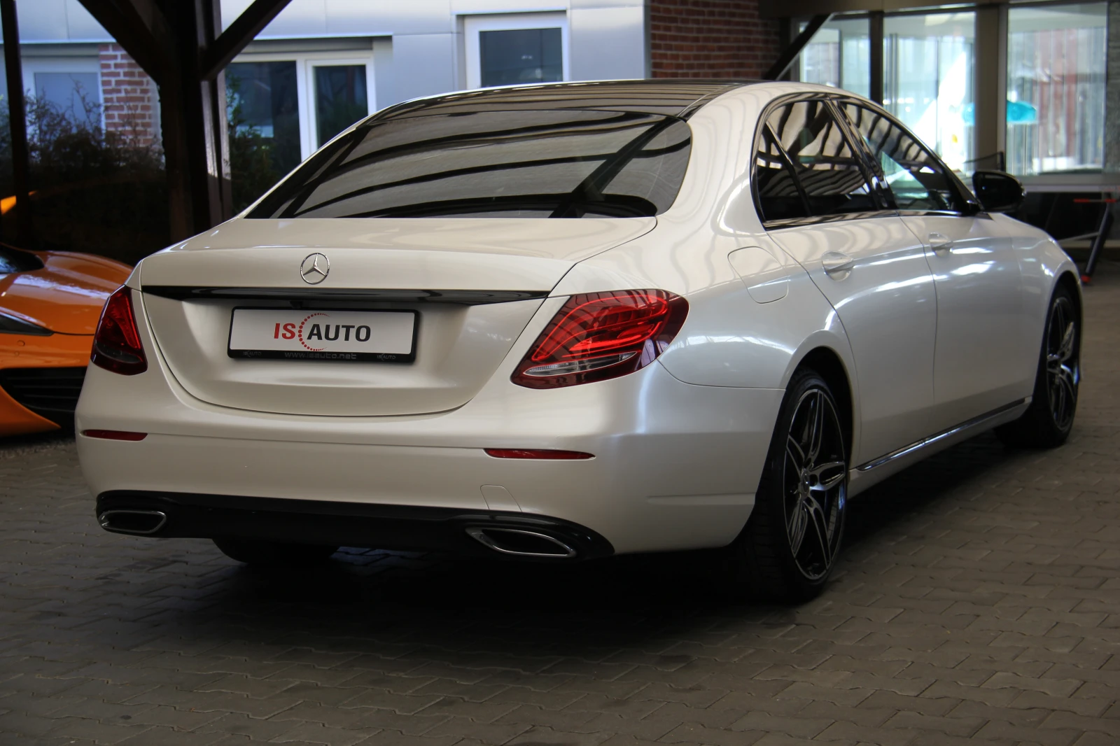 Mercedes-Benz E 200 Sport/LED/Navi//Burmester/ | Mobile.bg   4