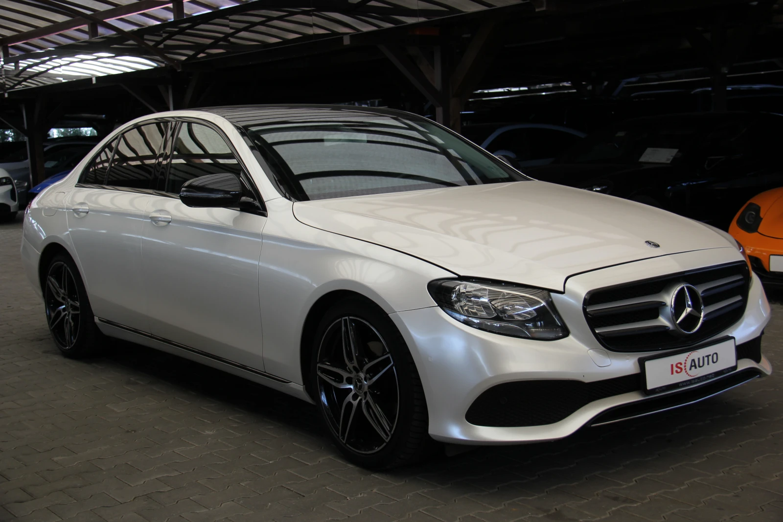 Mercedes-Benz E 200 Sport/LED/Navi//Burmester/ | Mobile.bg   3