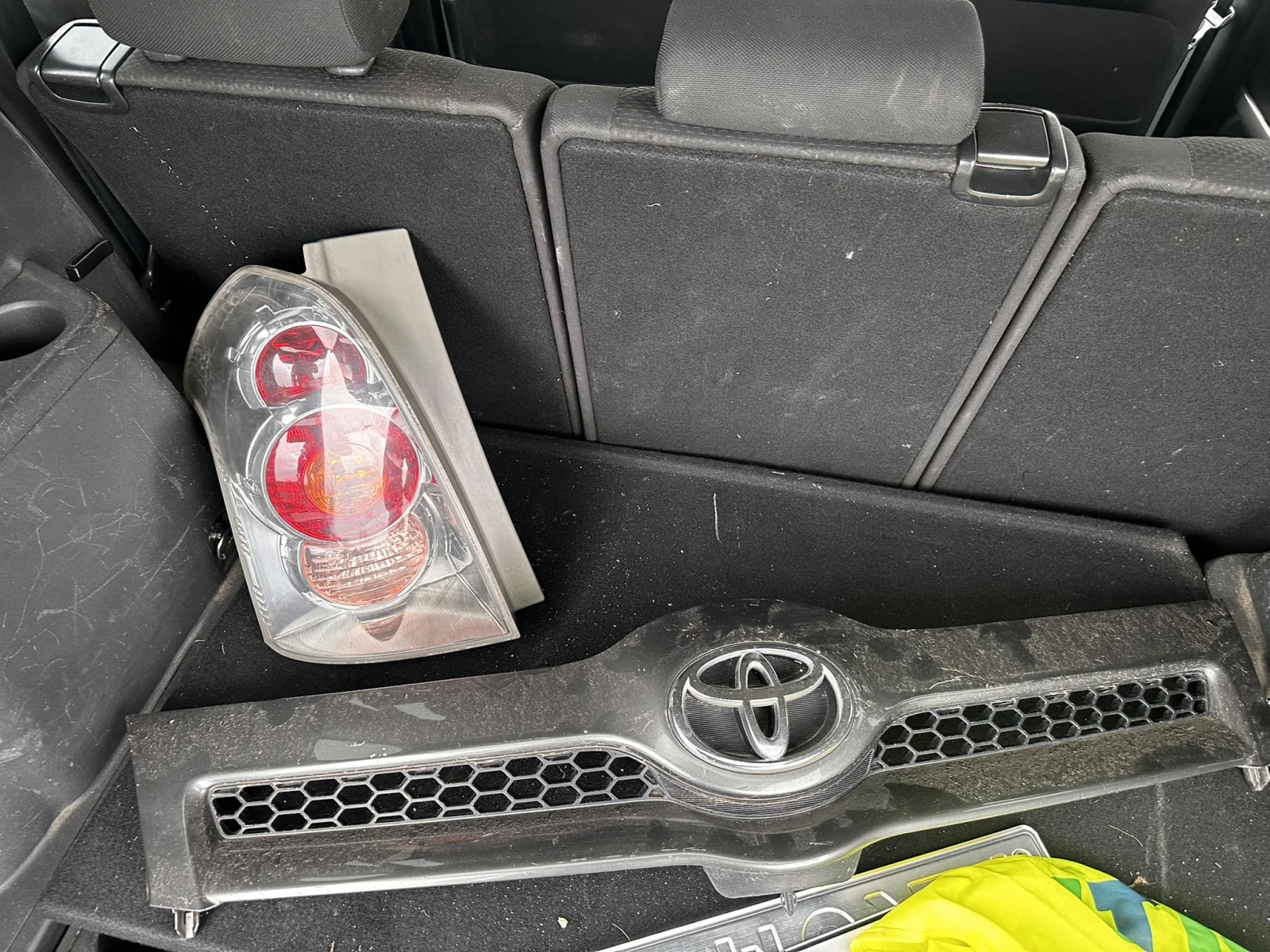 Toyota Corolla verso 2.2 D-4D (136 ..) | Mobile.bg   12