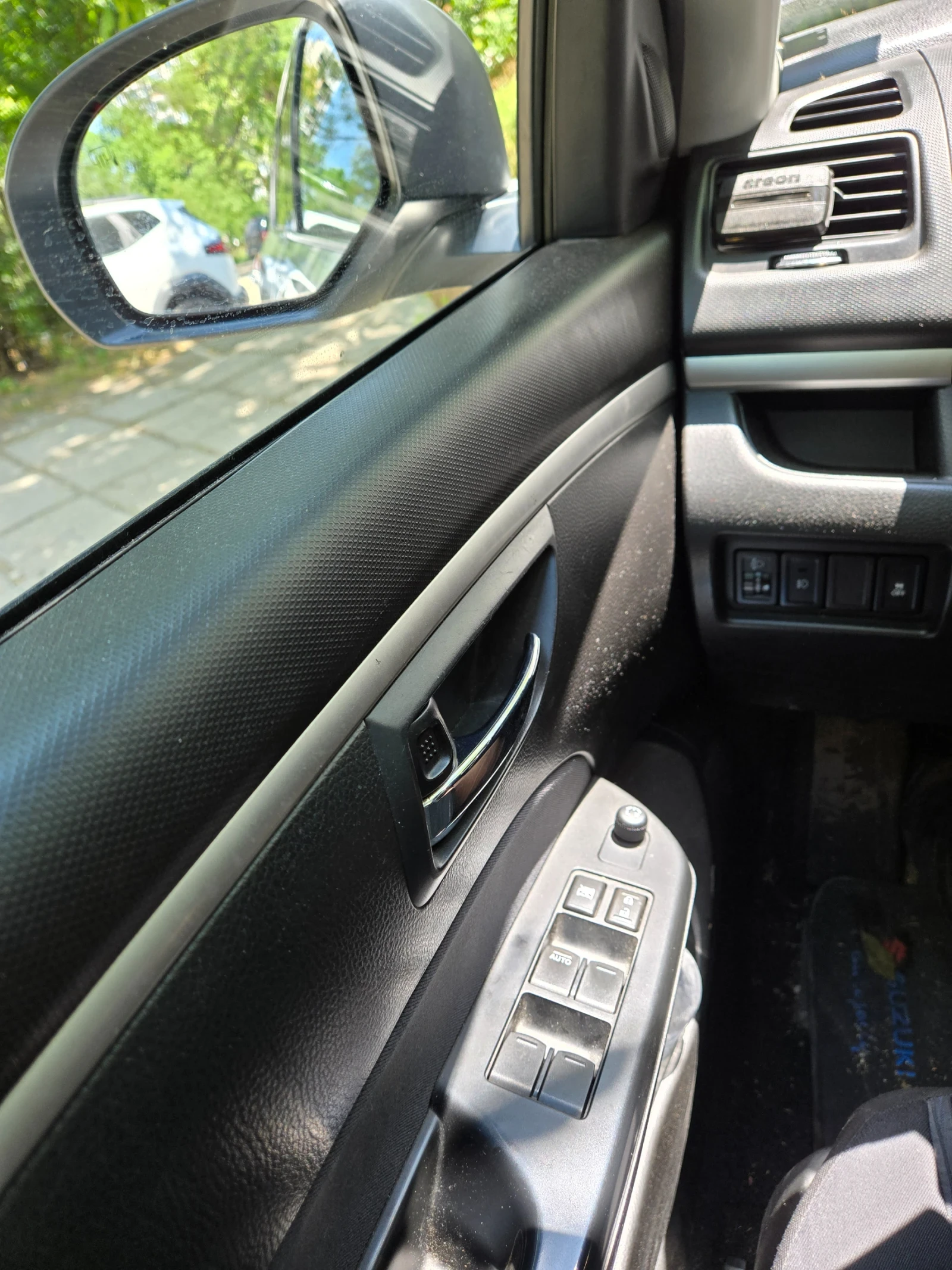 Suzuki Swift 1.2 - изображение 10