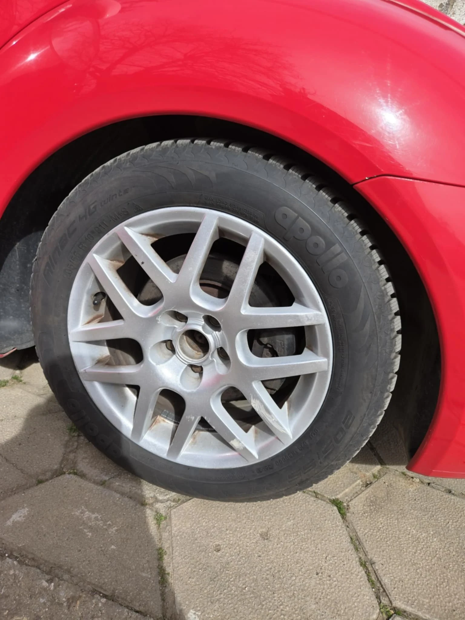VW New beetle 2.0 115 - изображение 4