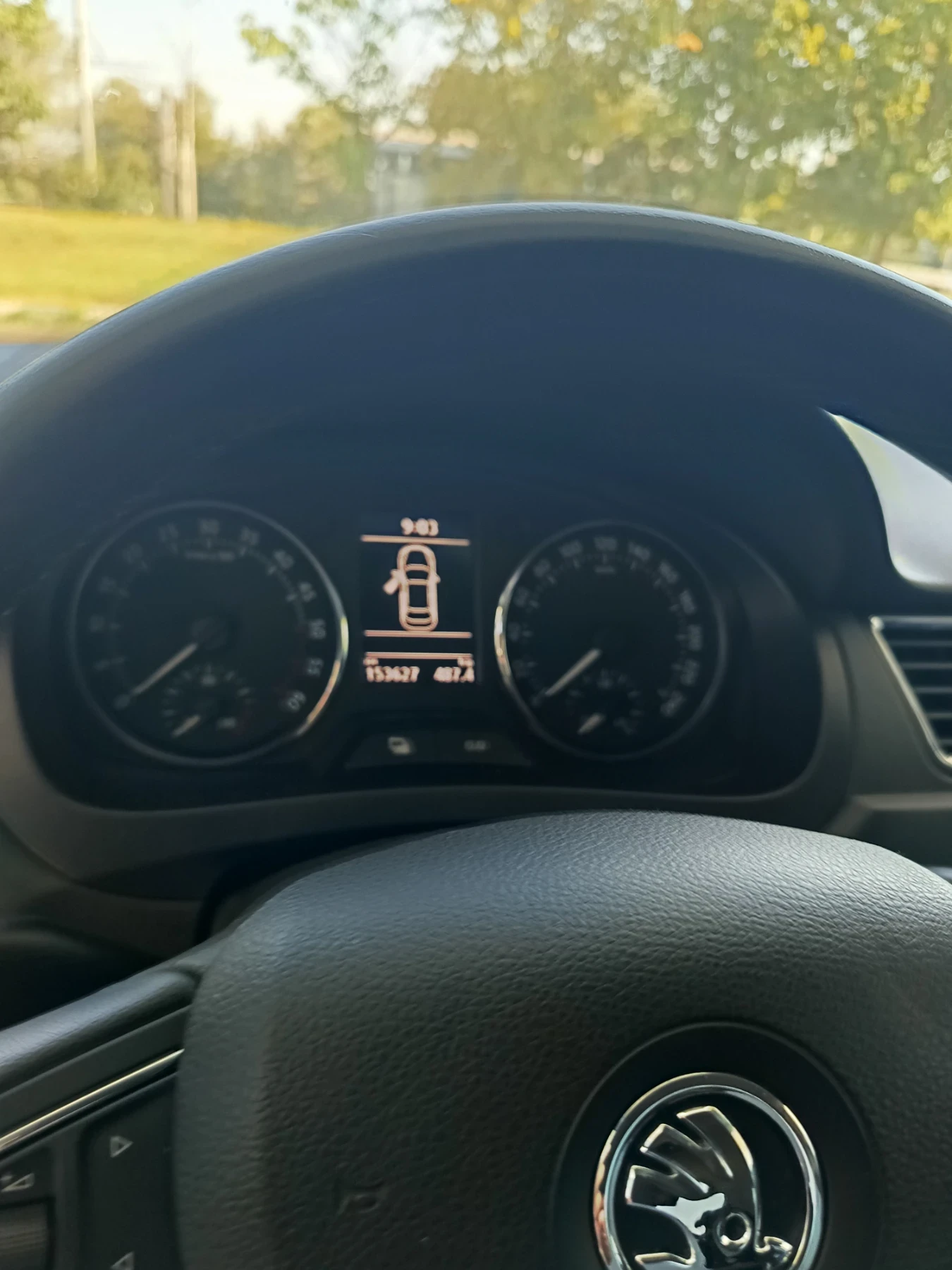 Skoda Rapid 1.6 TDI - изображение 9