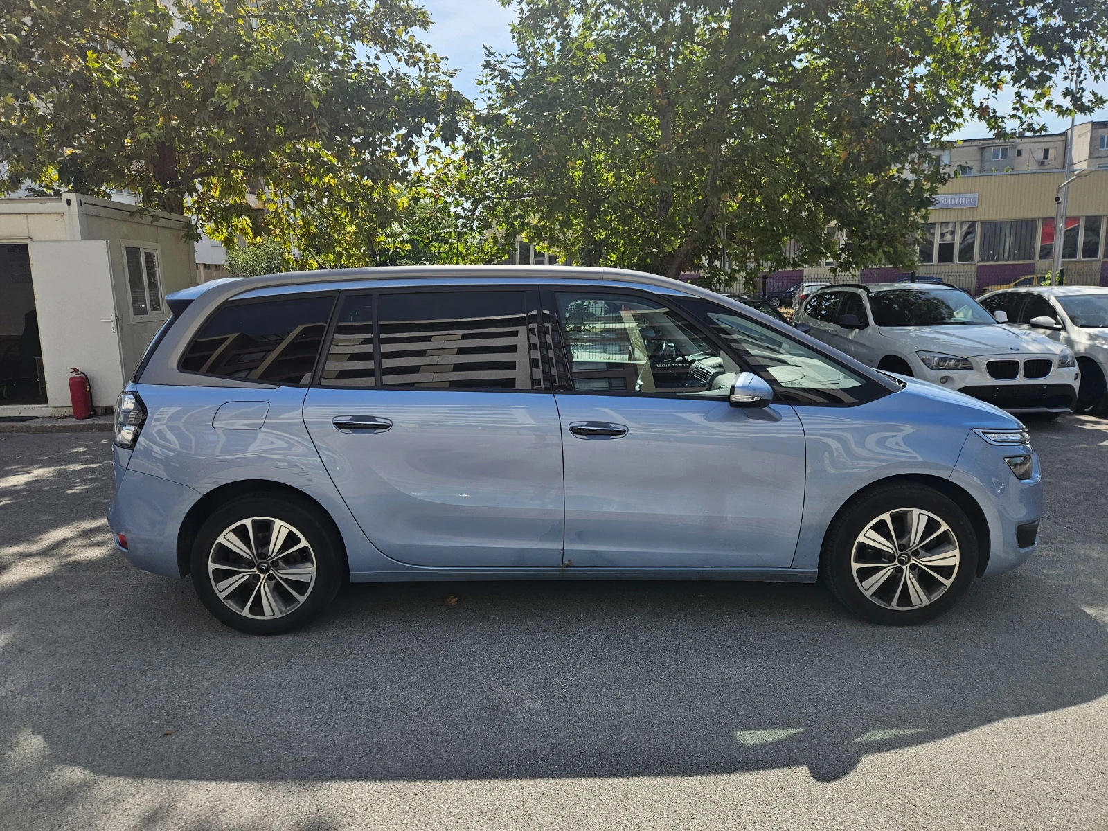 Citroen Grand C4 Picasso 1.6HDI - изображение 9