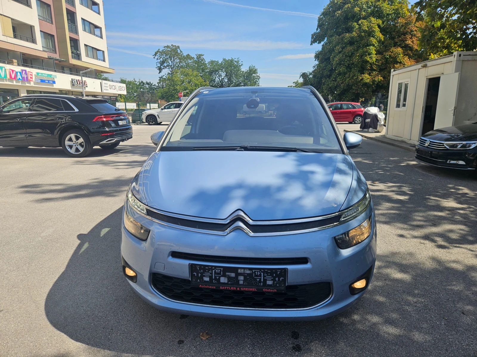 Citroen Grand C4 Picasso 1.6HDI - изображение 2