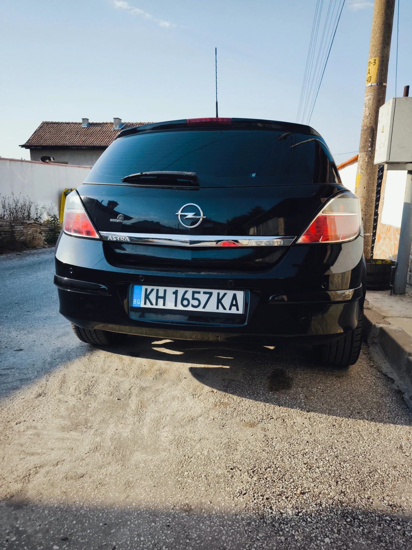 Opel Astra H 1, 7 CDTI 110 к.с. - изображение 4