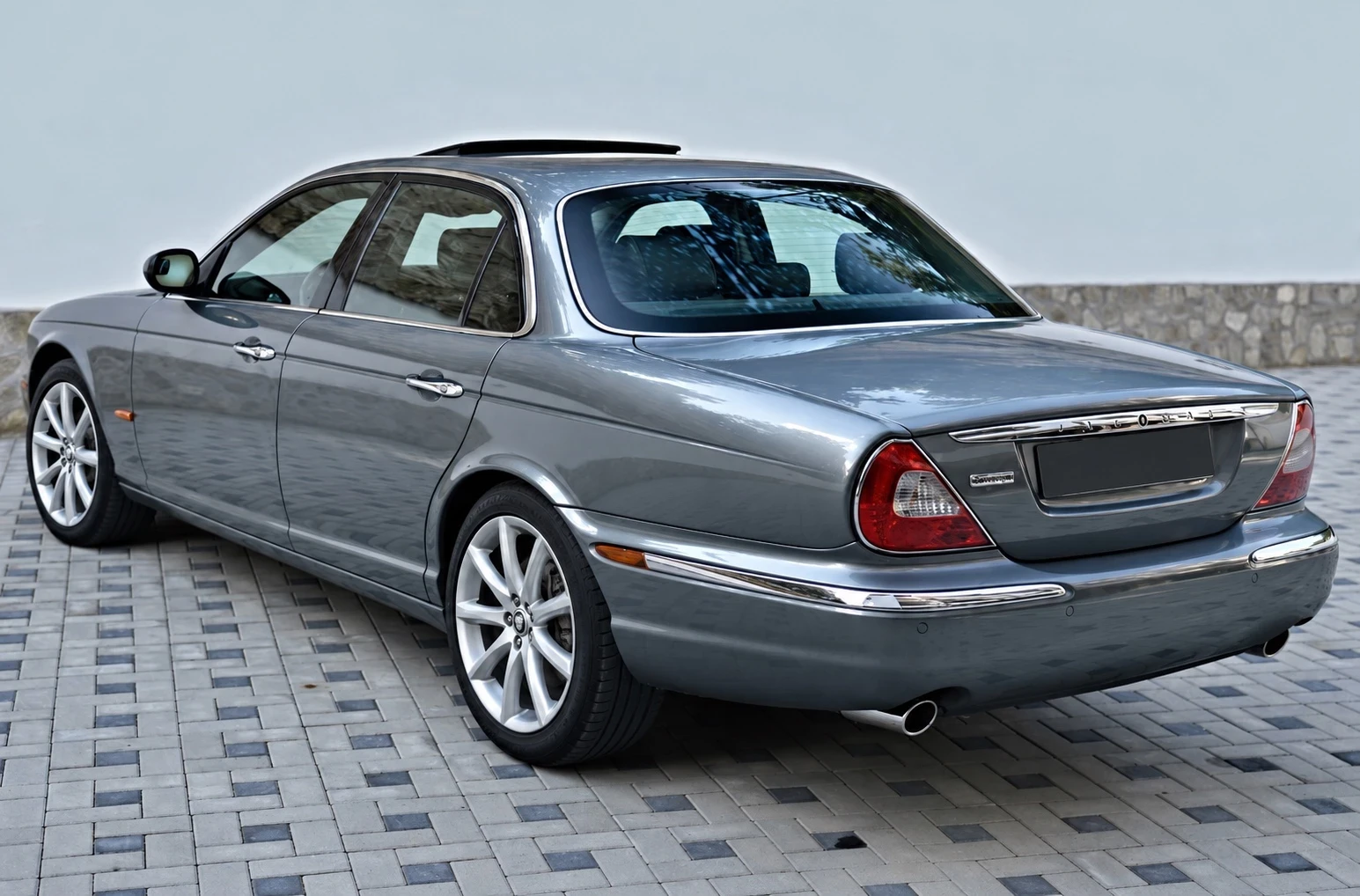 Jaguar Super v8 4.2 Supercharged  400PK, снимка 4 - Автомобили и джипове - 52770405