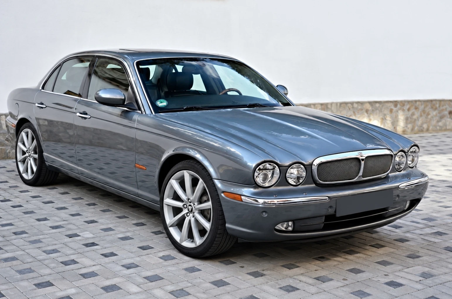 Jaguar Super v8 4.2 Supercharged  400PK